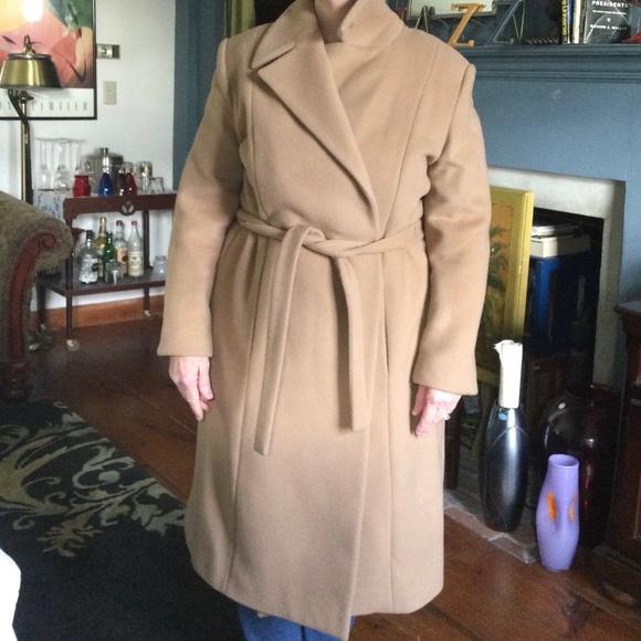Ellen Tracy Jackets & Blazers - Linda Allard Ellen Tracy 100% Wool Camel Coat Long Wrap LG / XLG
